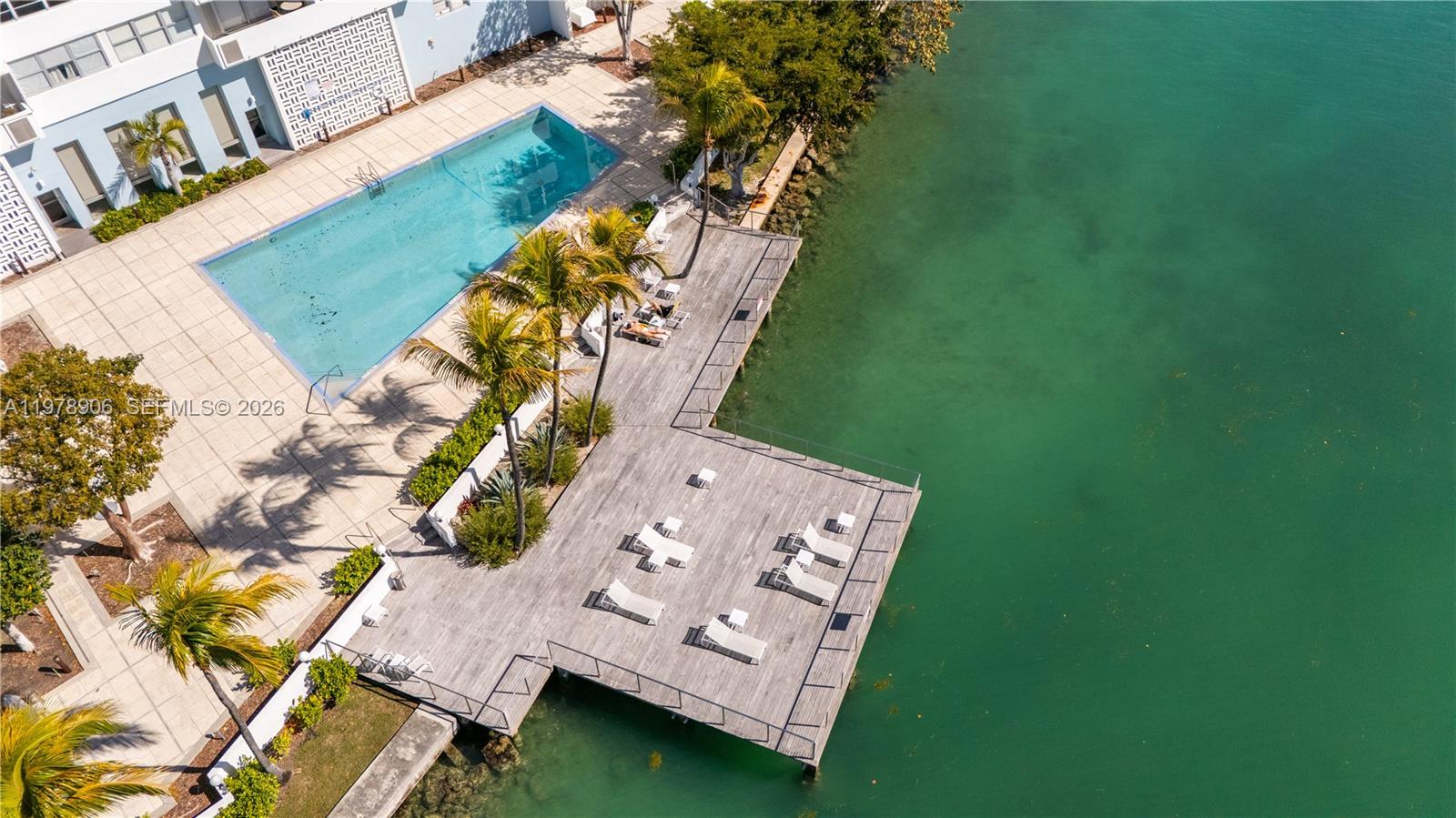 BELLE ISLE - Residential