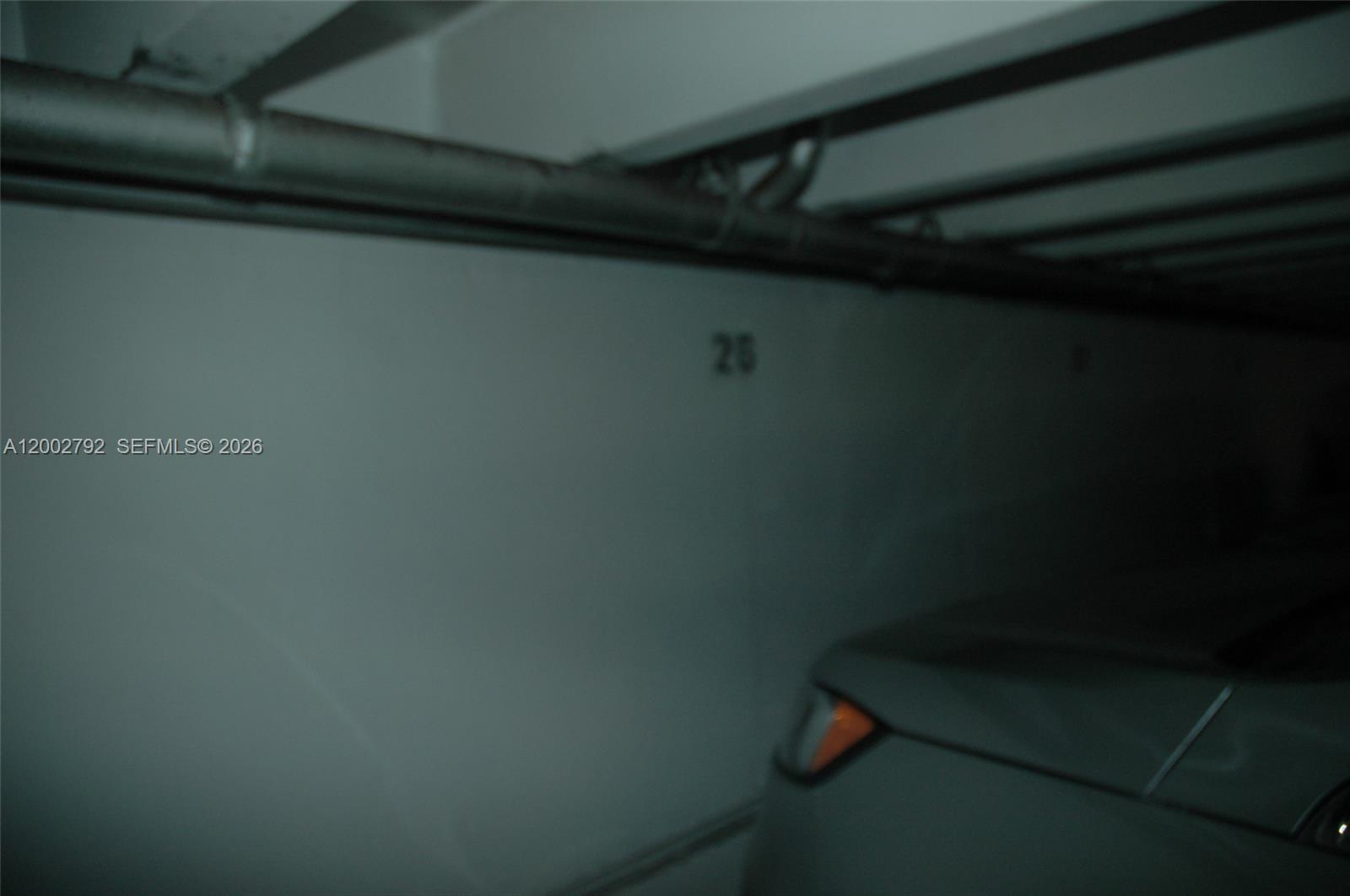 EMERALD TOWER CONDO - Residential