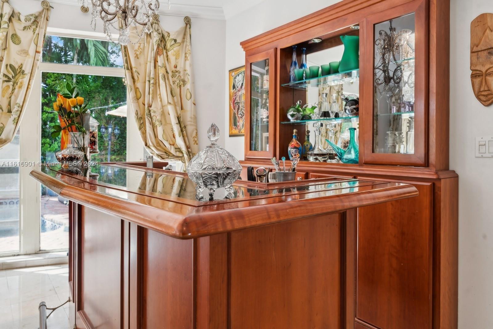 BAY POINT - Residential