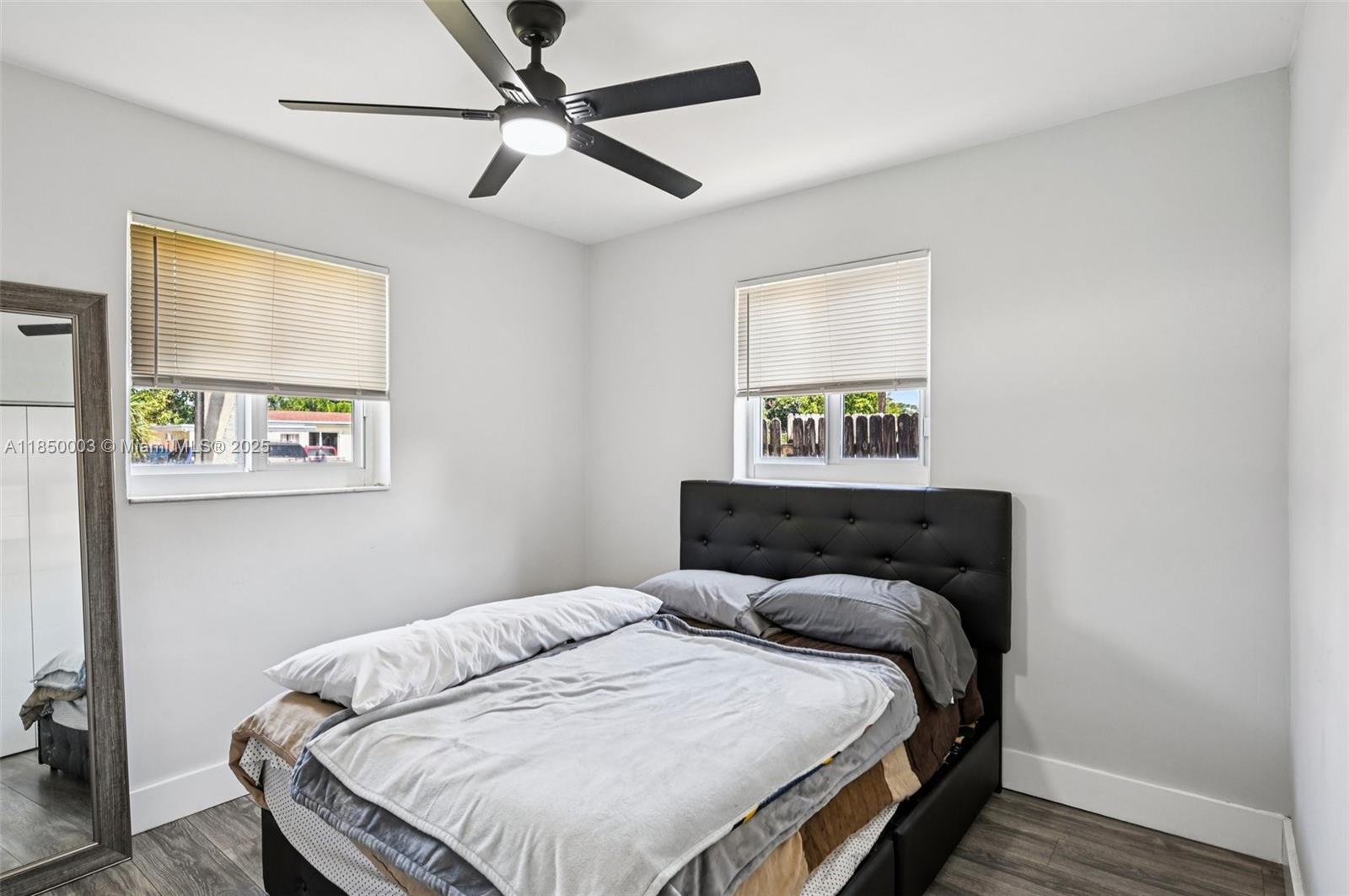 COLLIER MANOR 2ND ADD - Residential