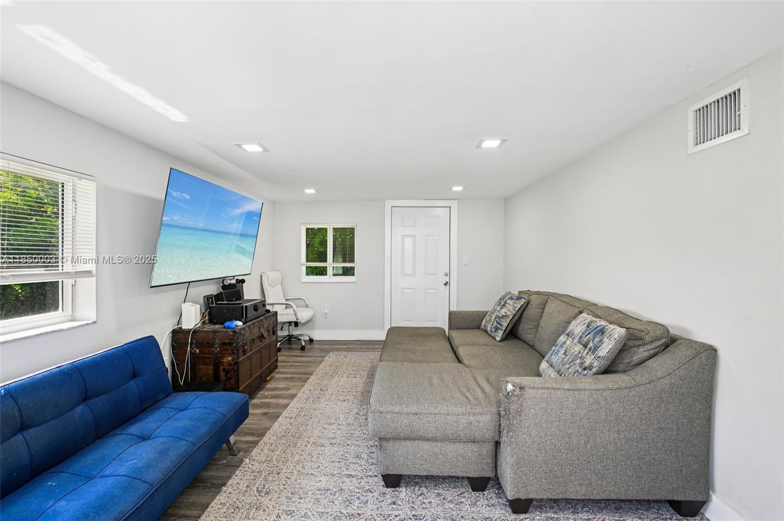 COLLIER MANOR 2ND ADD - Residential