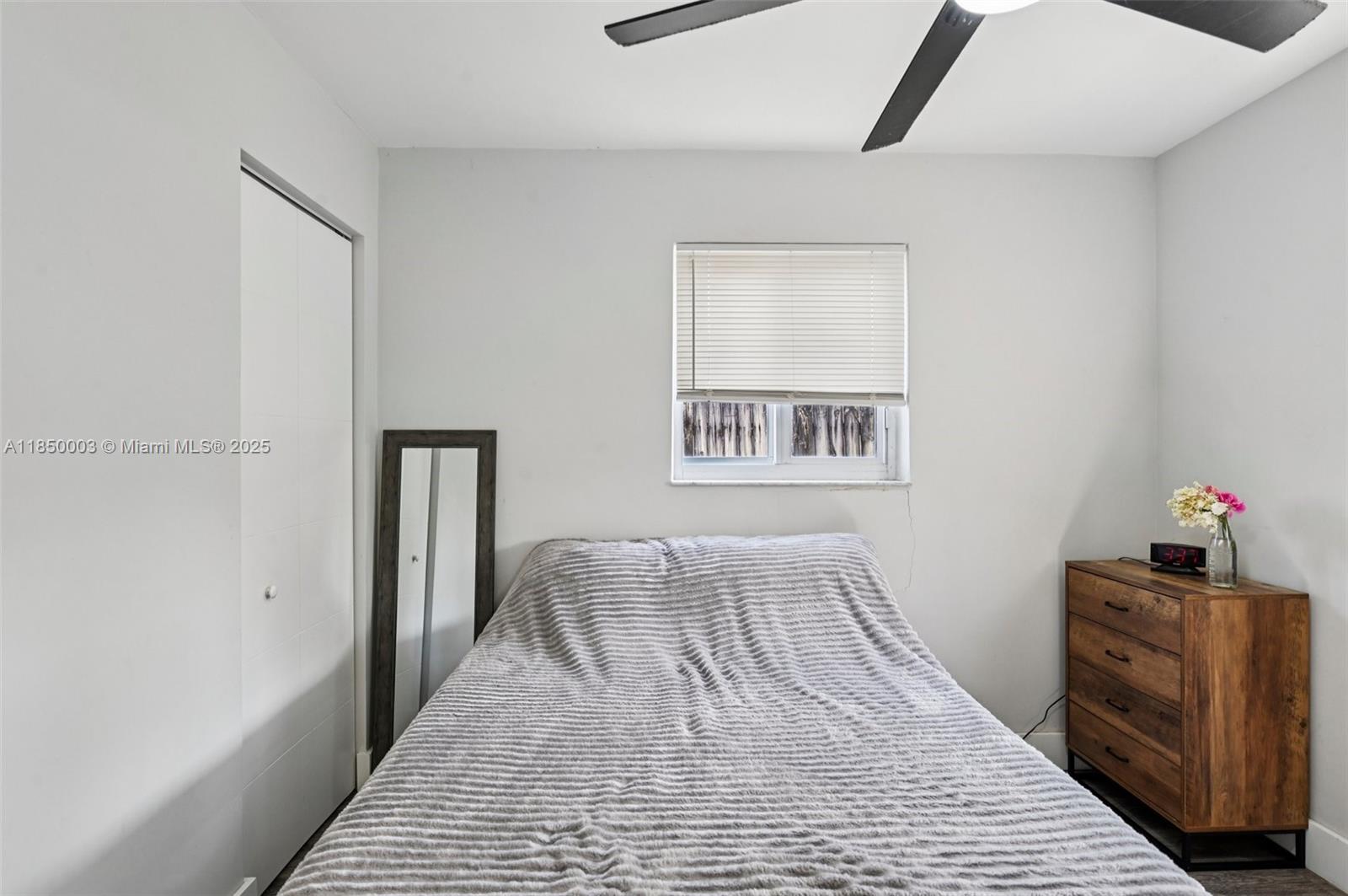 COLLIER MANOR 2ND ADD - Residential