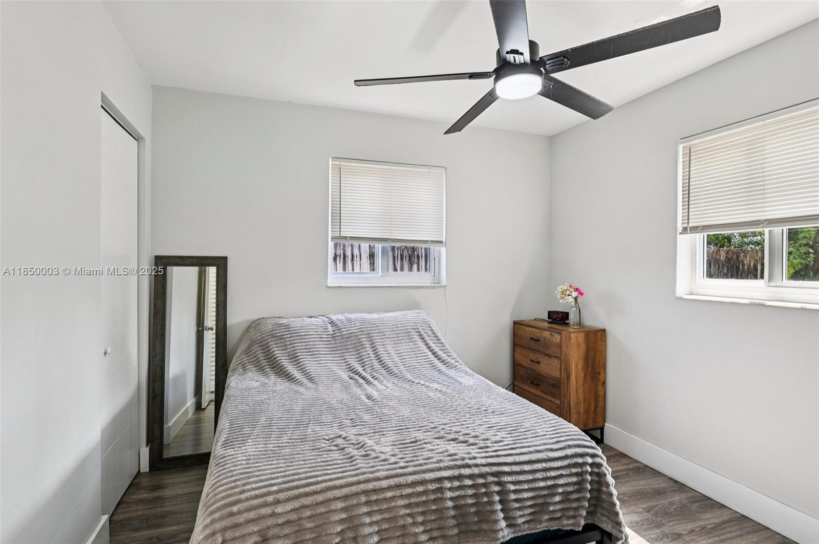 COLLIER MANOR 2ND ADD - Residential