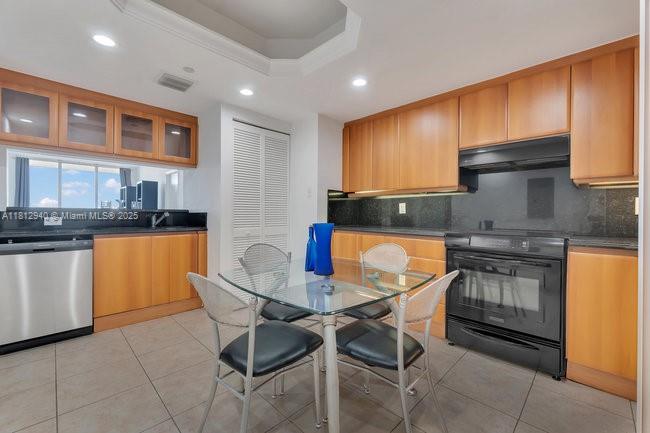 SOLIMAR CONDO - Residential Lease
