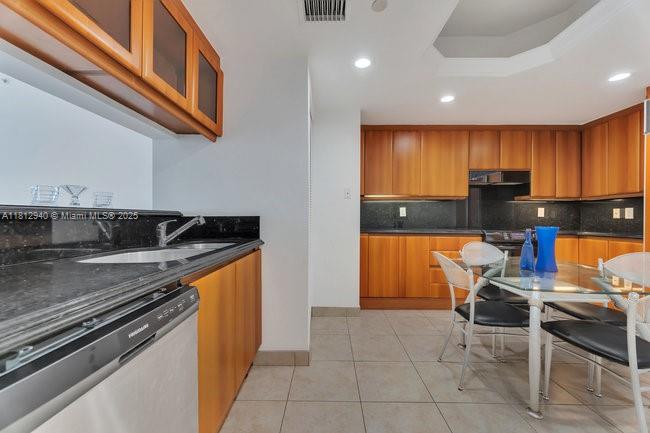 SOLIMAR CONDO - Residential Lease
