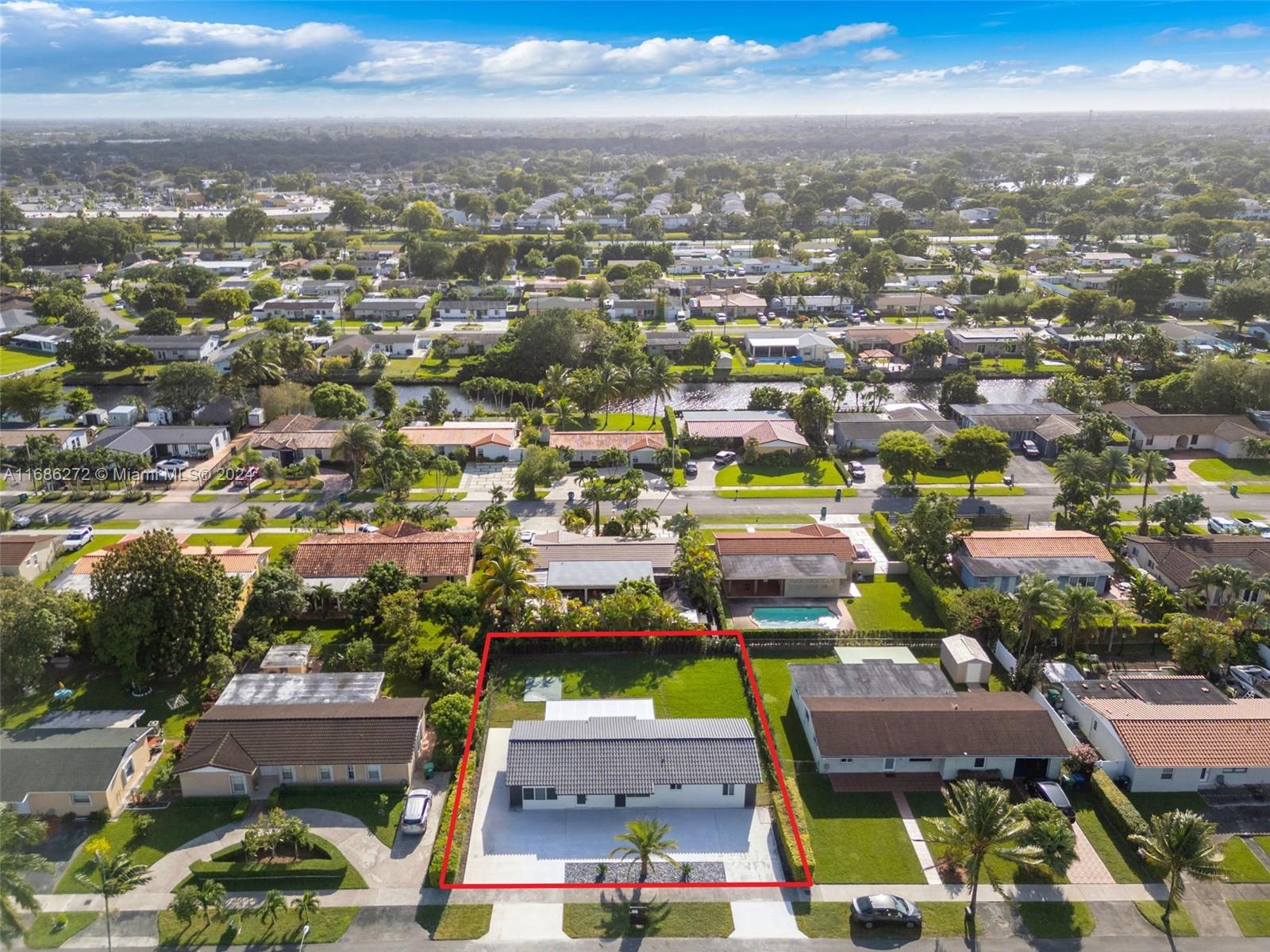 SNAPPER CREEK VILLAS - Residential
