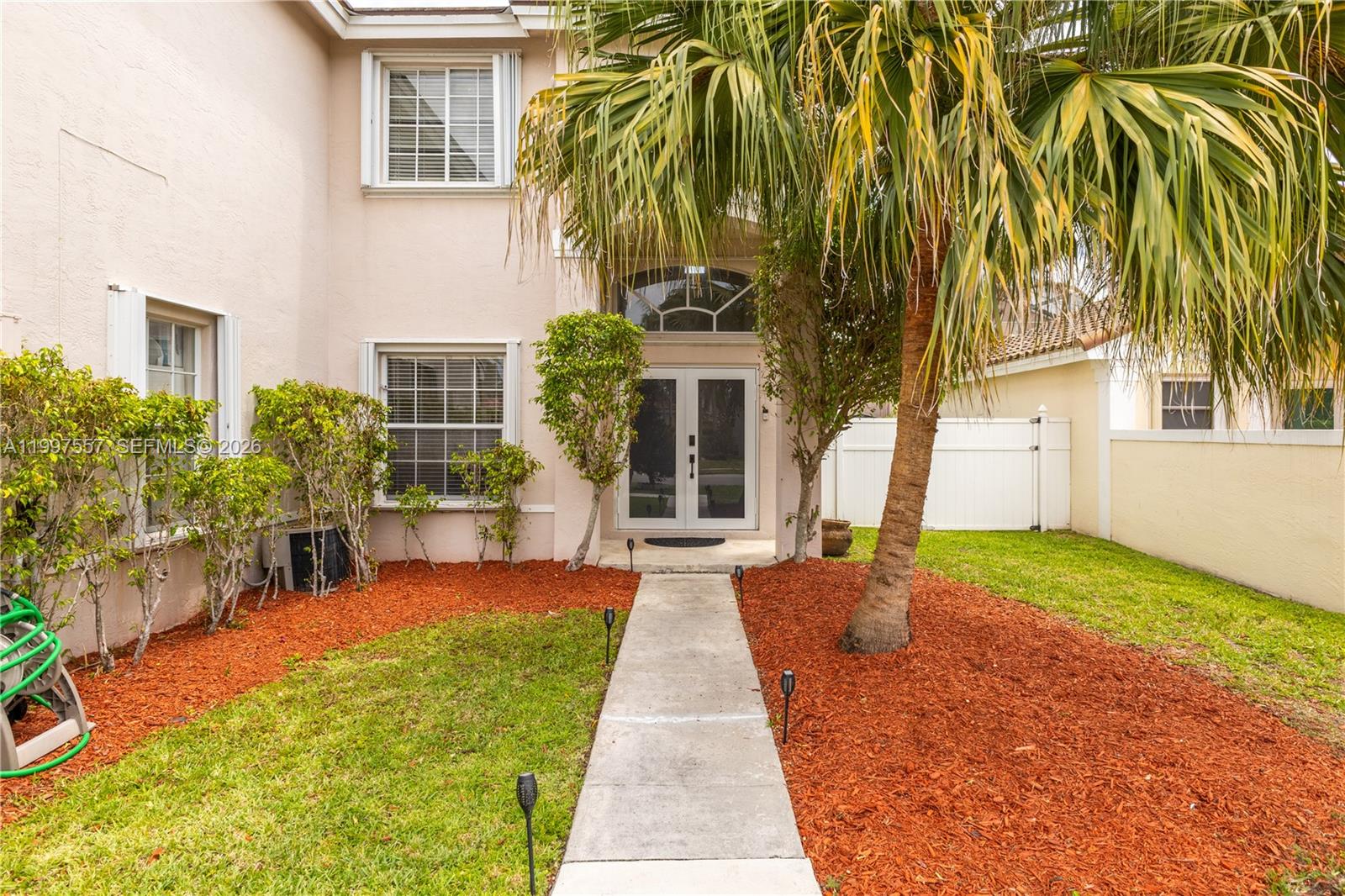 TWIN ACRES - Residential