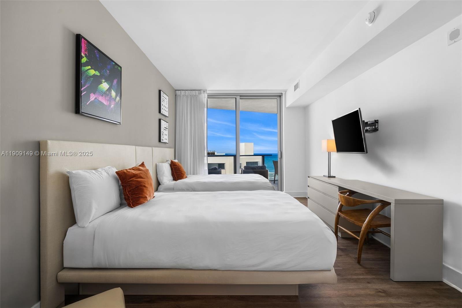 4111 SOUTH OCEAN DRIVE CO - Residential