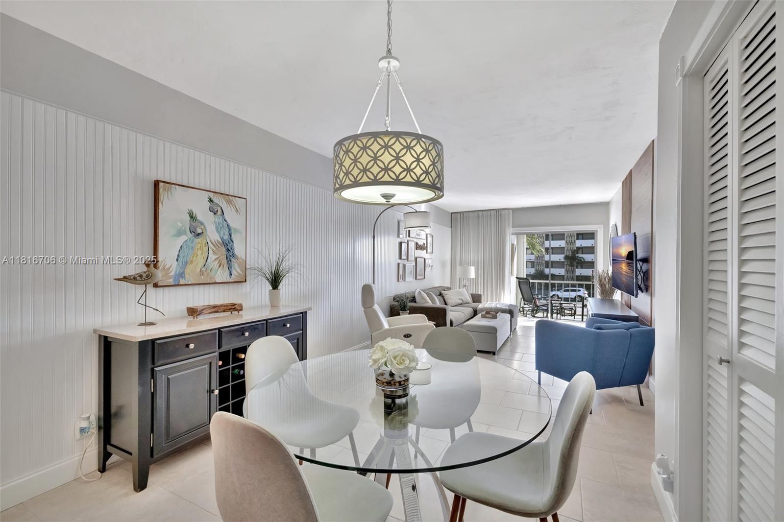 PARADISE HARBOUR APTS CO- - Residential