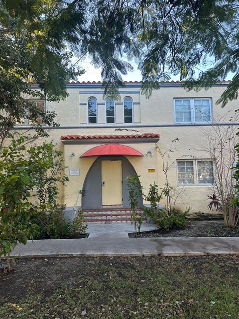 Photo of 1450 Meridian Ave #101, Miami Beach, FL 33139 (MLS # A11938797)