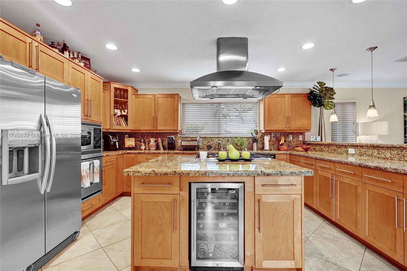 COCONUT GROVE SEC 1 CORAL - Residential