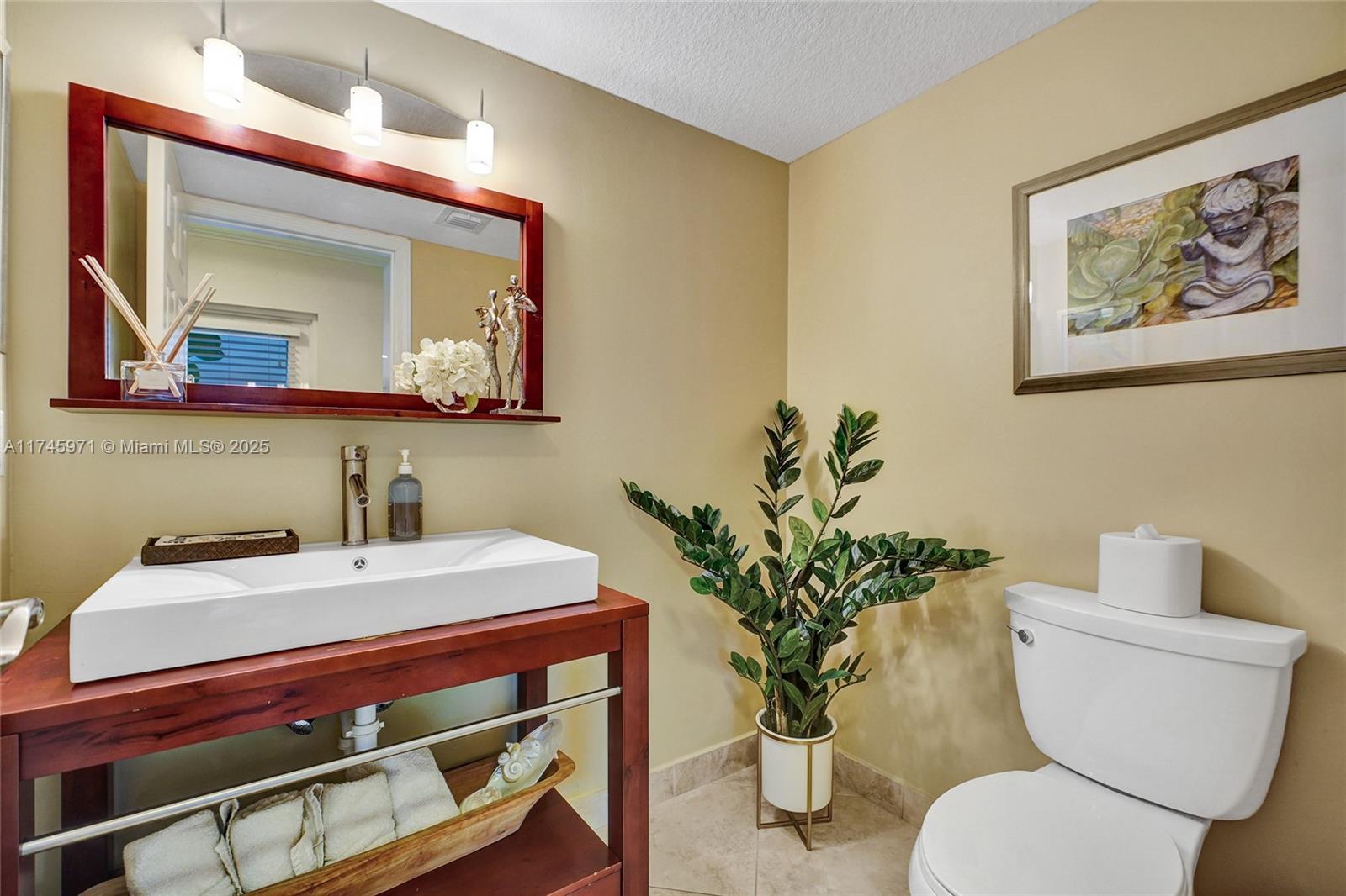 COCONUT GROVE SEC 1 CORAL - Residential