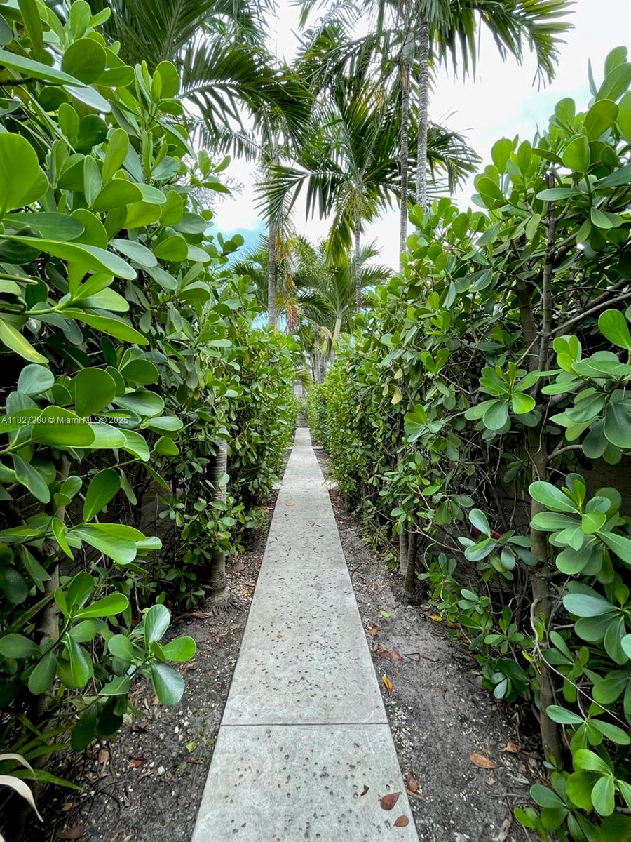 118 NW 24TH ST - Residential Income