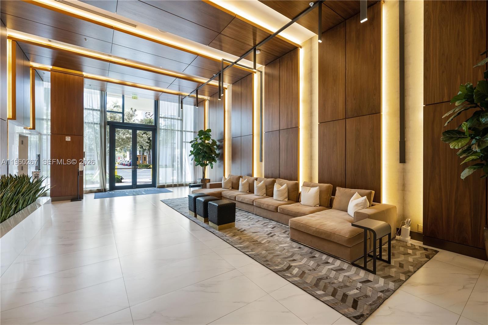 AVENTURA PARKSQUARE RESID - Residential