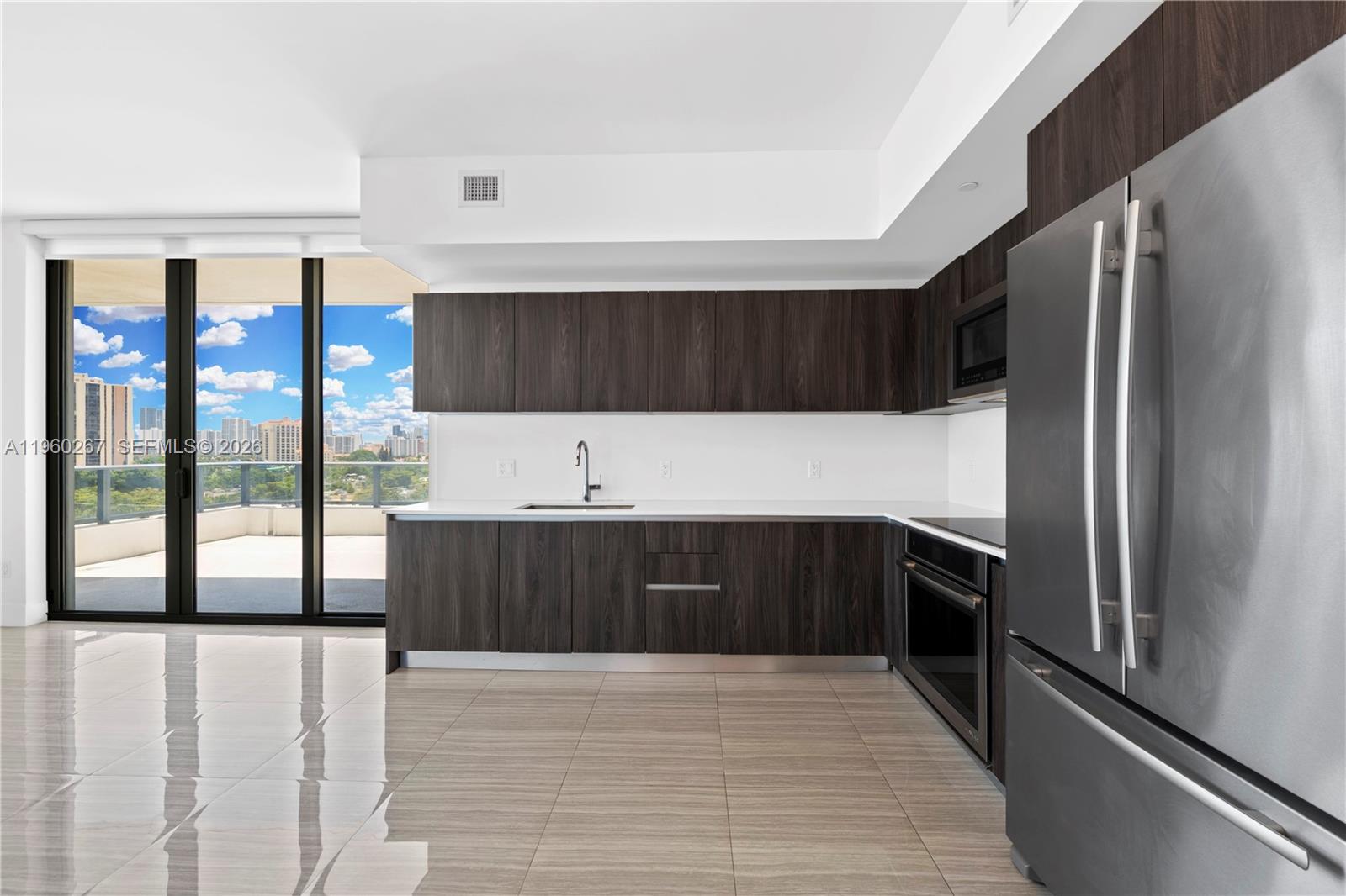 AVENTURA PARKSQUARE RESID - Residential