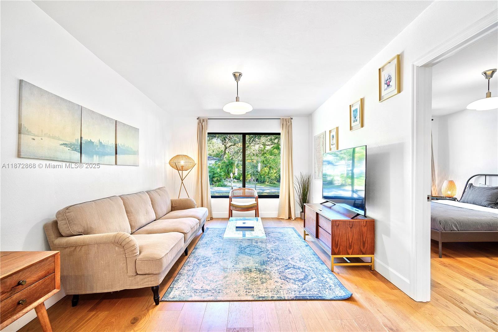 HOMEDALE - Residential