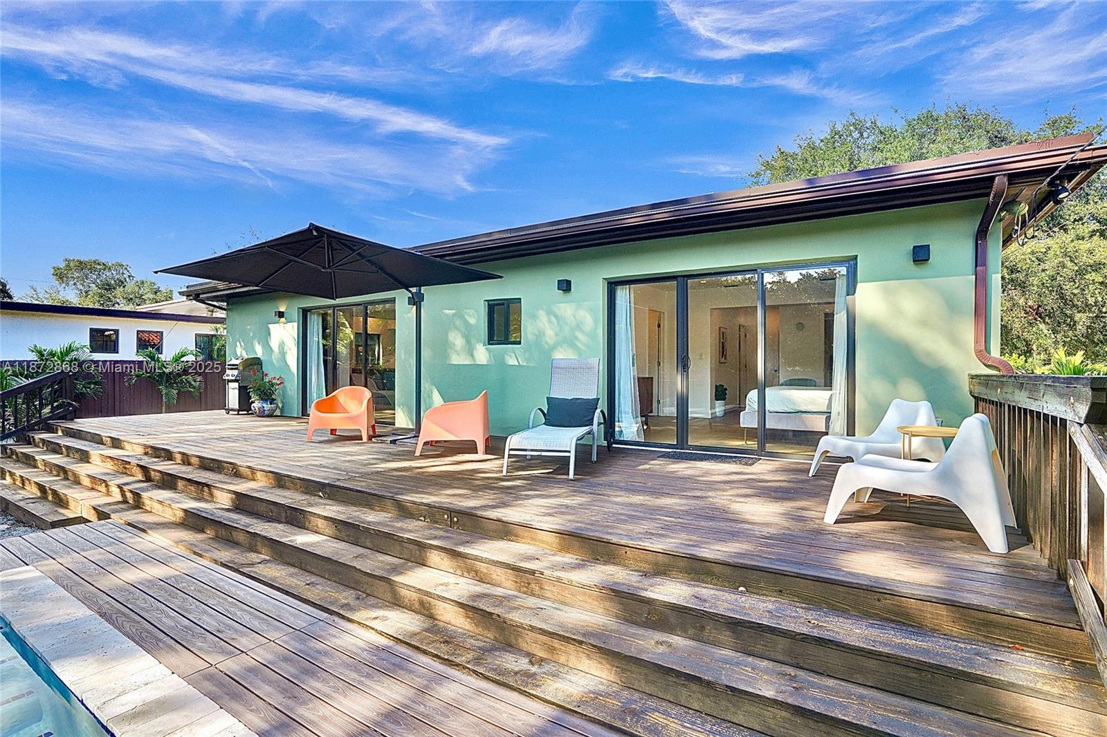 HOMEDALE - Residential