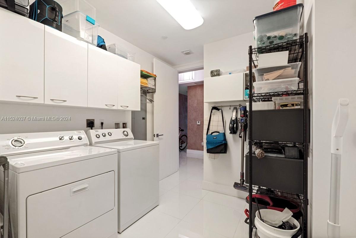 TDR TOWER II CONDO - Residential