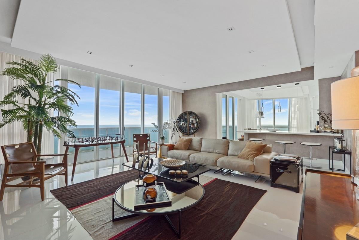 TDR TOWER II CONDO - Residential