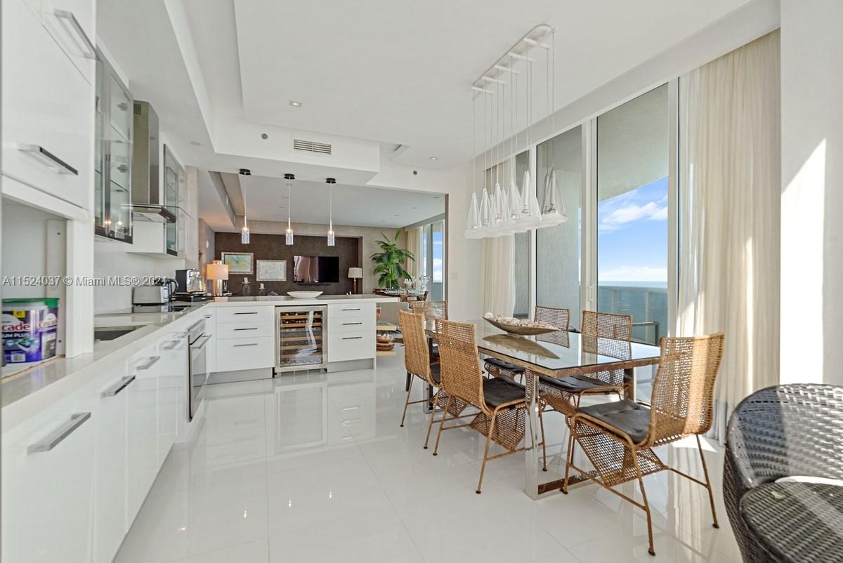 TDR TOWER II CONDO - Residential