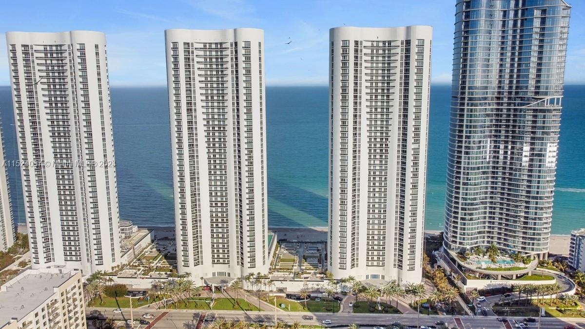 TDR TOWER II CONDO - Residential