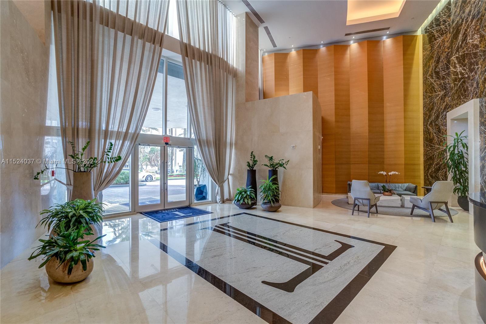 TDR TOWER II CONDO - Residential