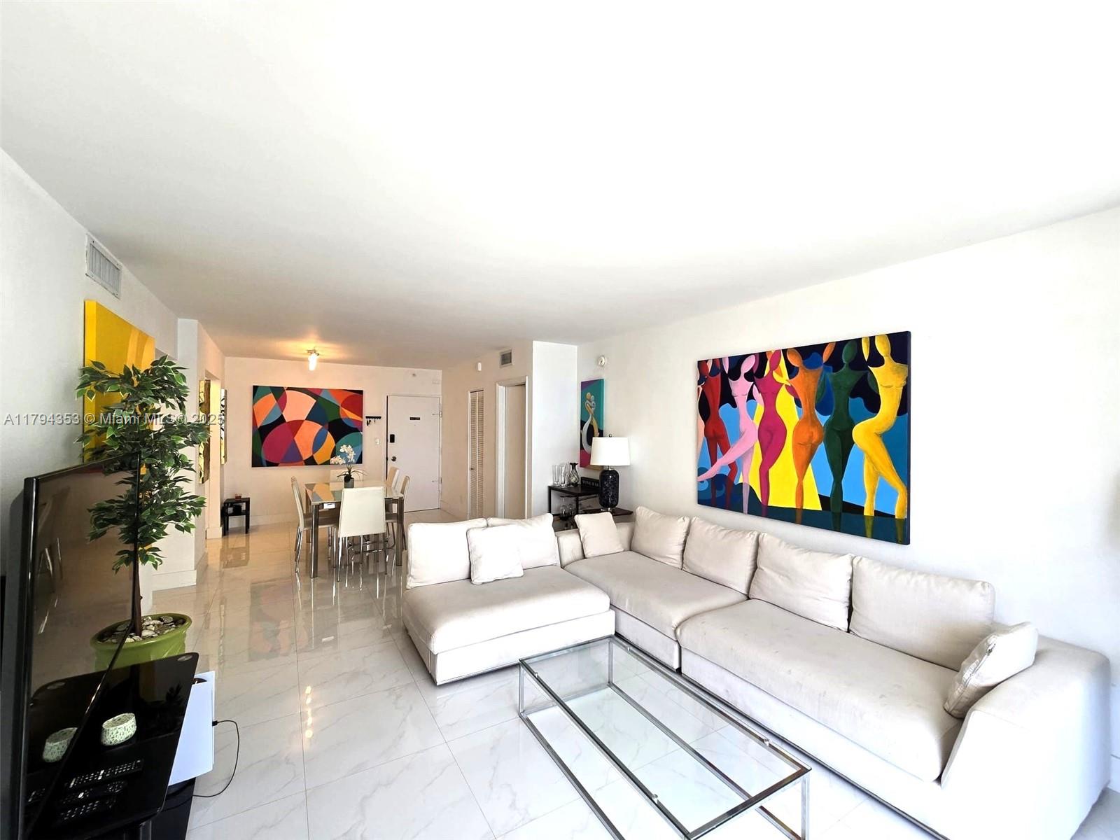 5600 Collins Ave 7V