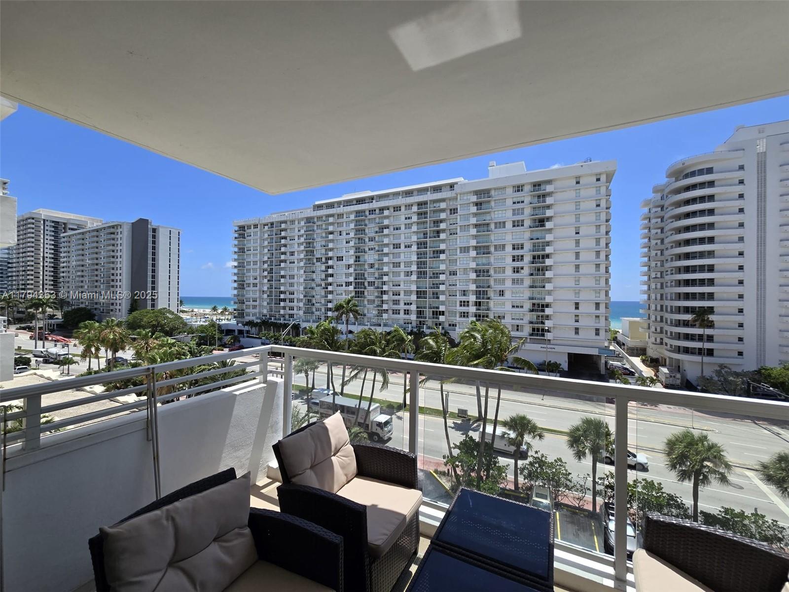 5600 Collins Ave 7V