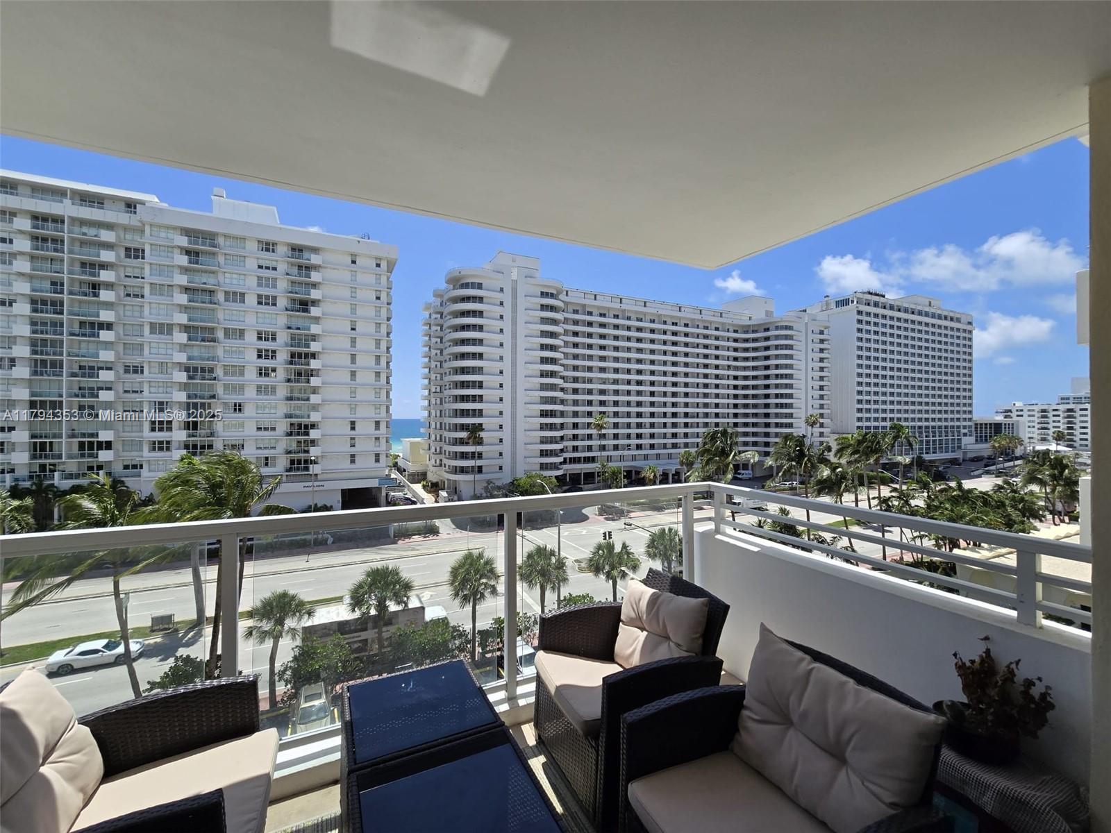 5600 Collins Ave 7V