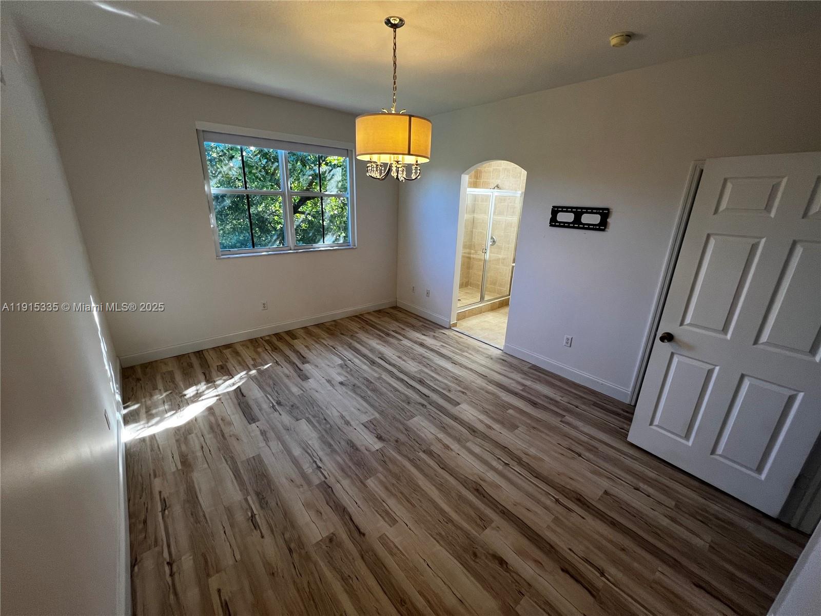 VILLAS AT HARBOR ISLES CO - Residential