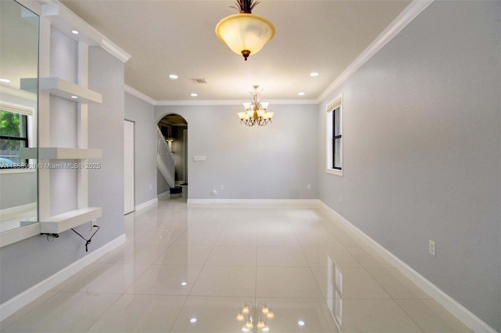 VENETIAN PARC WEST - Residential