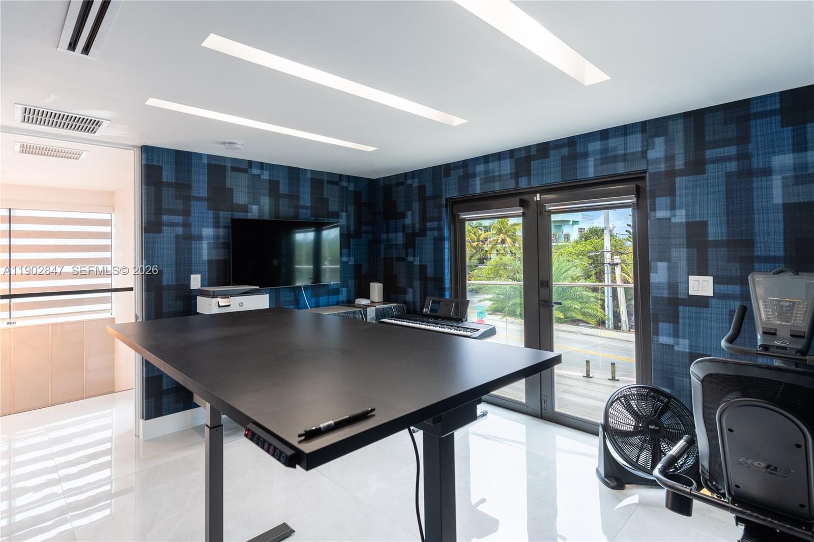 HOLLYWOOD CENTRAL BEACH - Residential