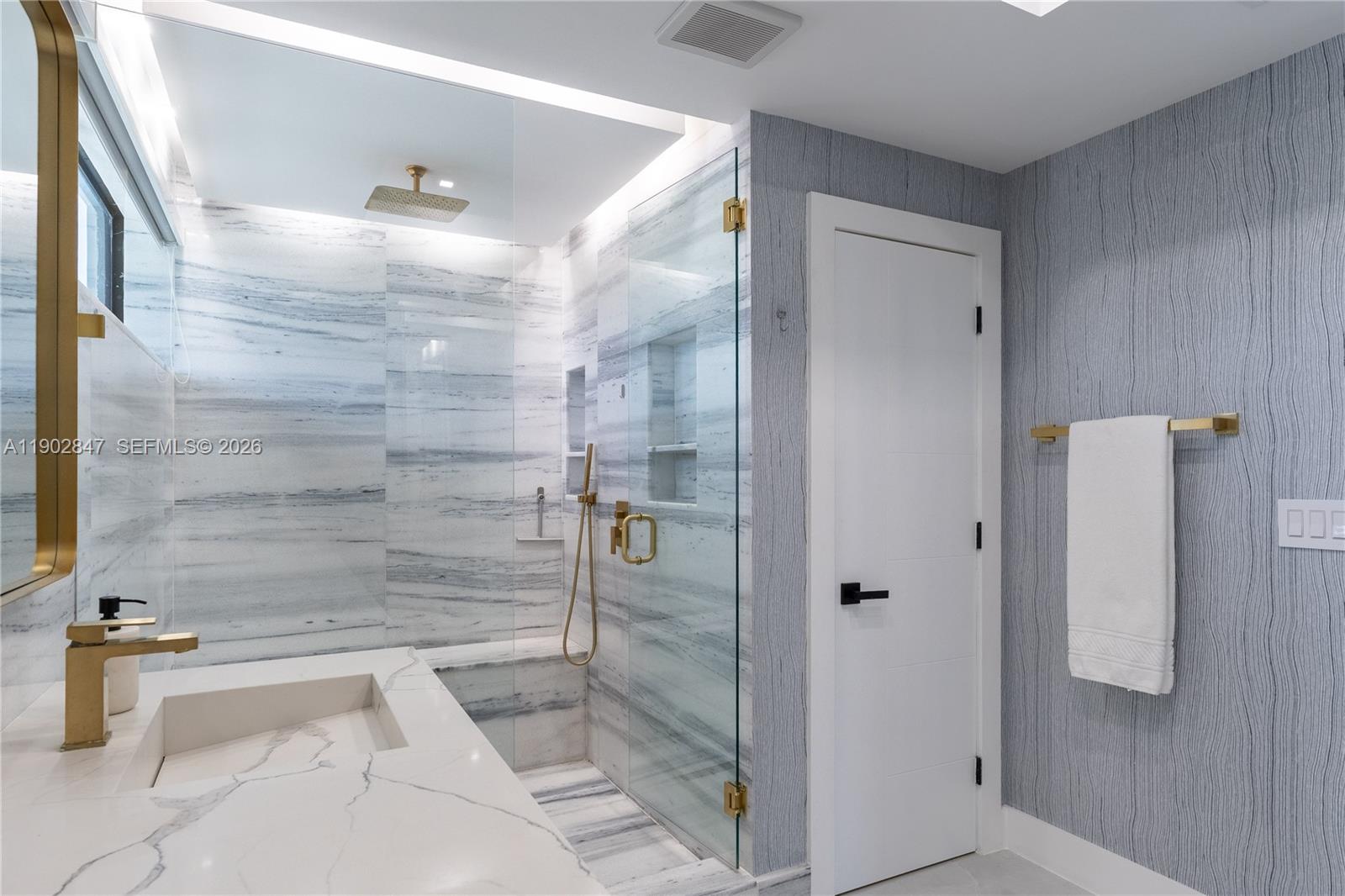 HOLLYWOOD CENTRAL BEACH - Residential