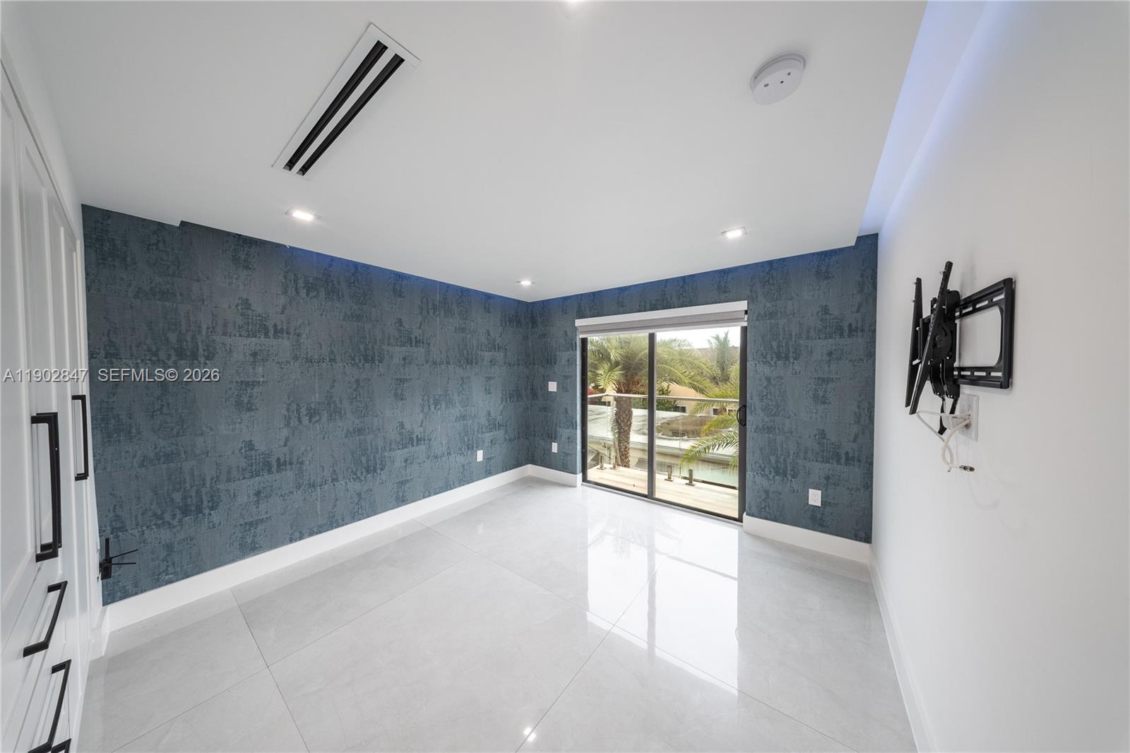 HOLLYWOOD CENTRAL BEACH - Residential