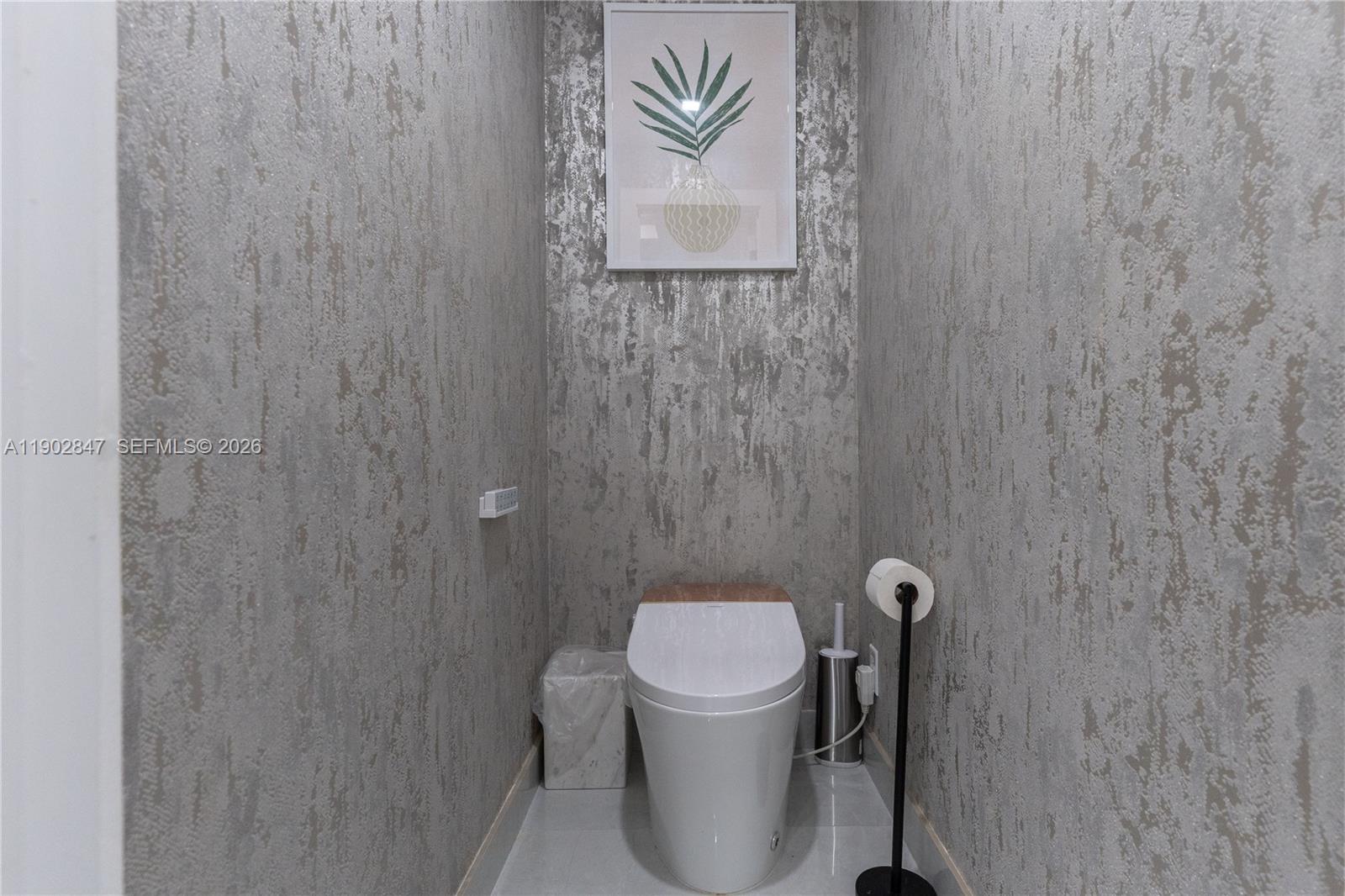 HOLLYWOOD CENTRAL BEACH - Residential