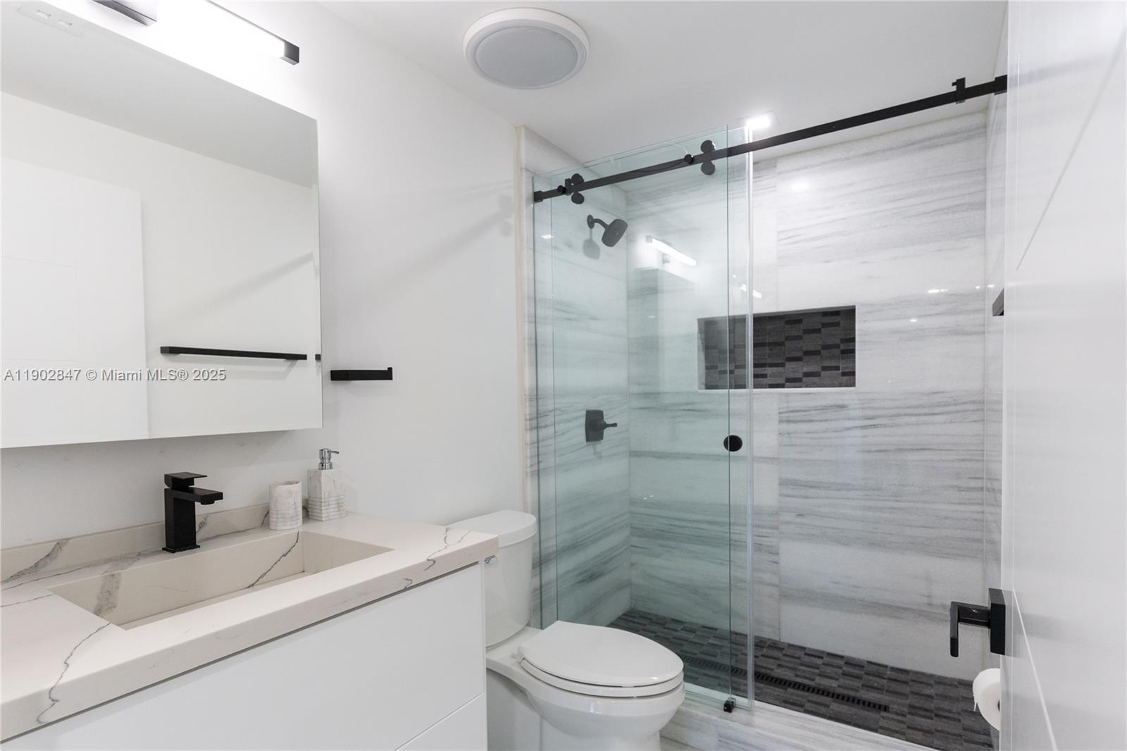 HOLLYWOOD CENTRAL BEACH - Residential