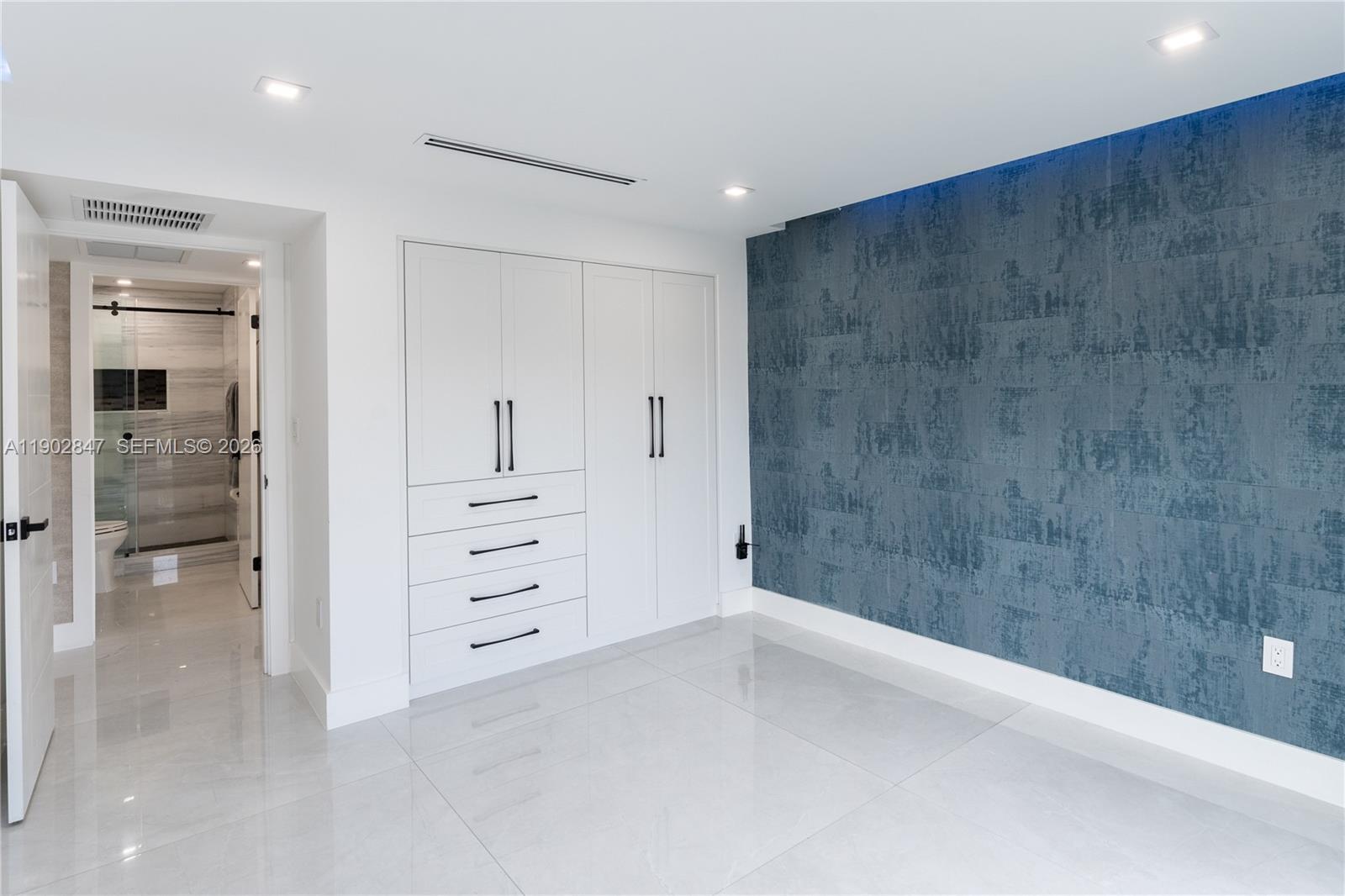 HOLLYWOOD CENTRAL BEACH - Residential