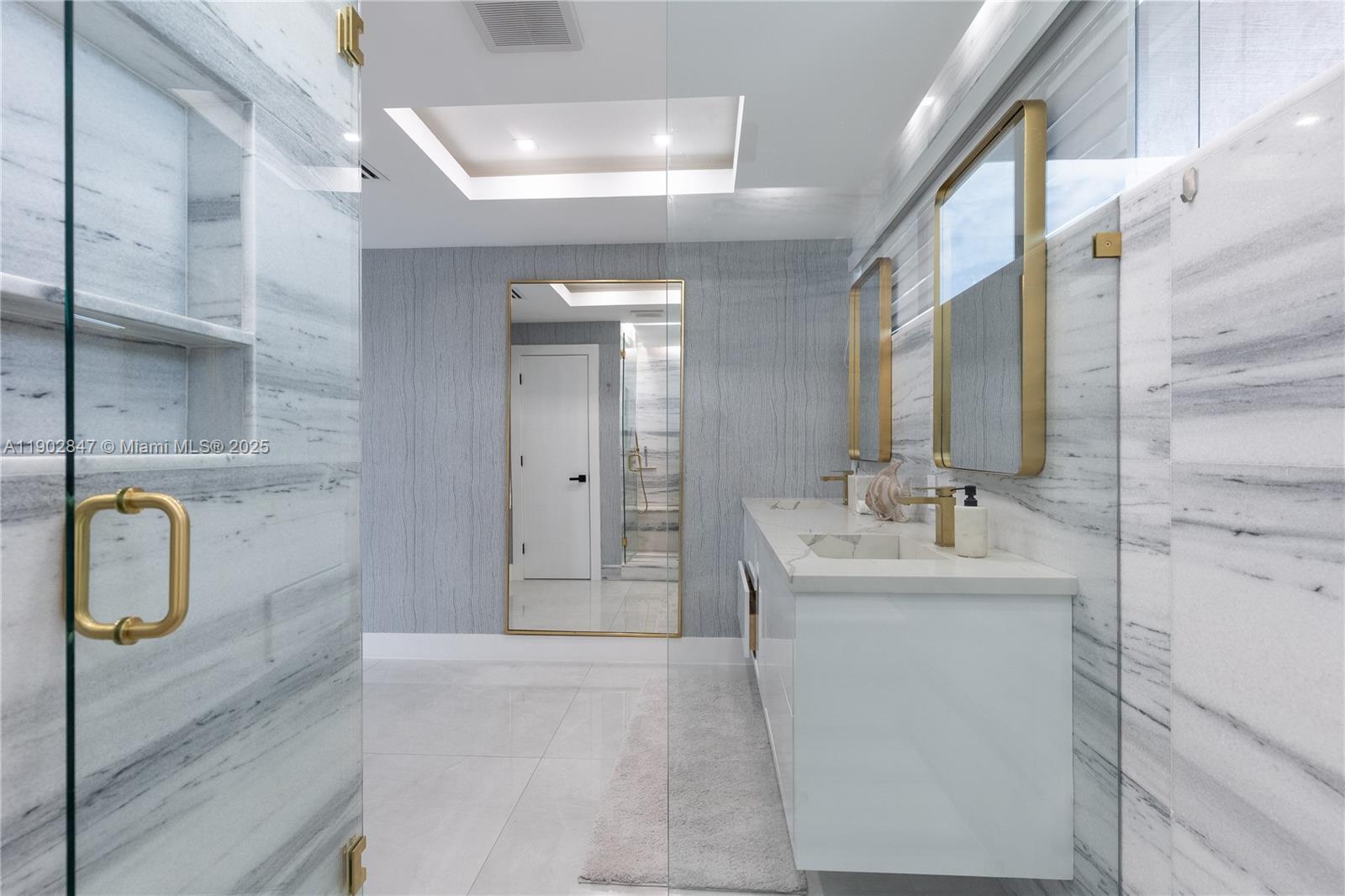 HOLLYWOOD CENTRAL BEACH - Residential