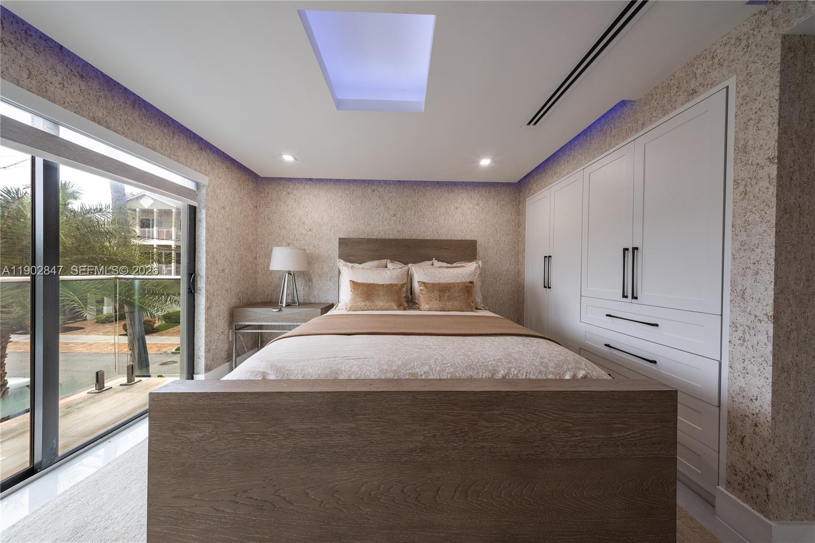 HOLLYWOOD CENTRAL BEACH - Residential