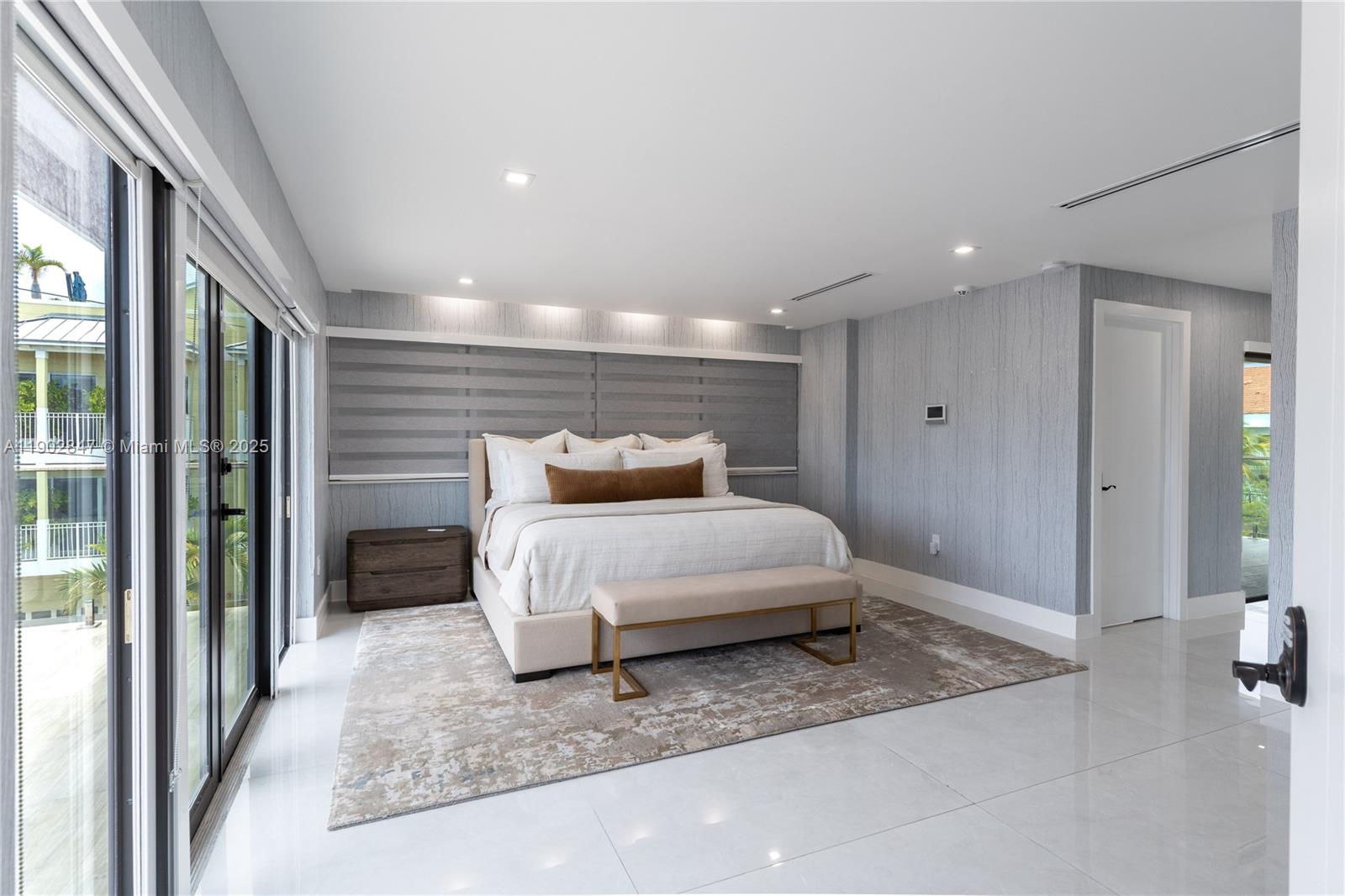 HOLLYWOOD CENTRAL BEACH - Residential