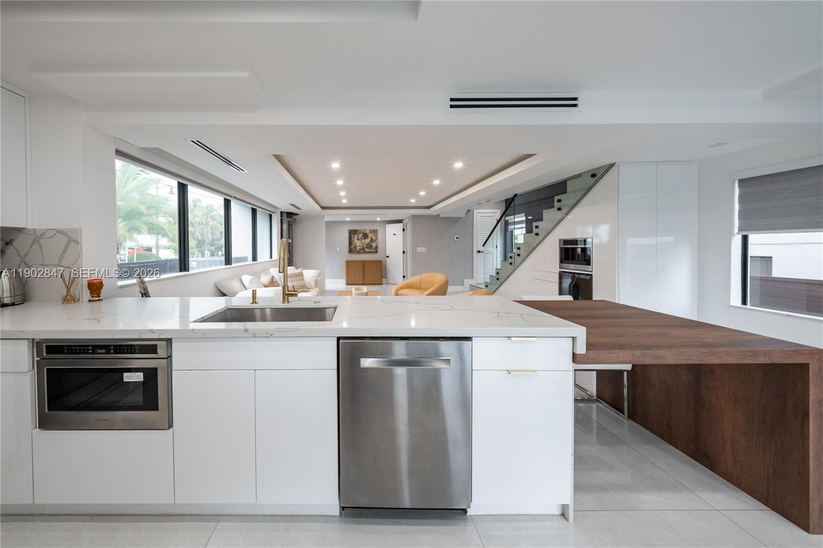 HOLLYWOOD CENTRAL BEACH - Residential