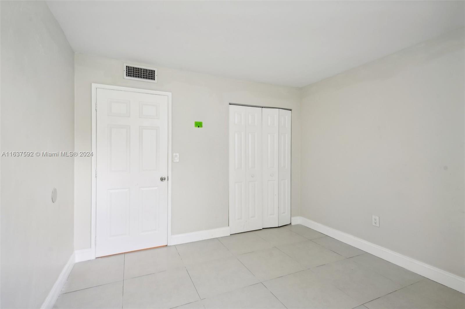 EVERGREEN SIX OF PINE ISL - Residential
