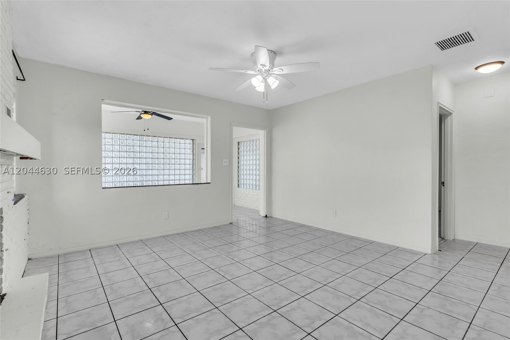 842 S 28th Ave