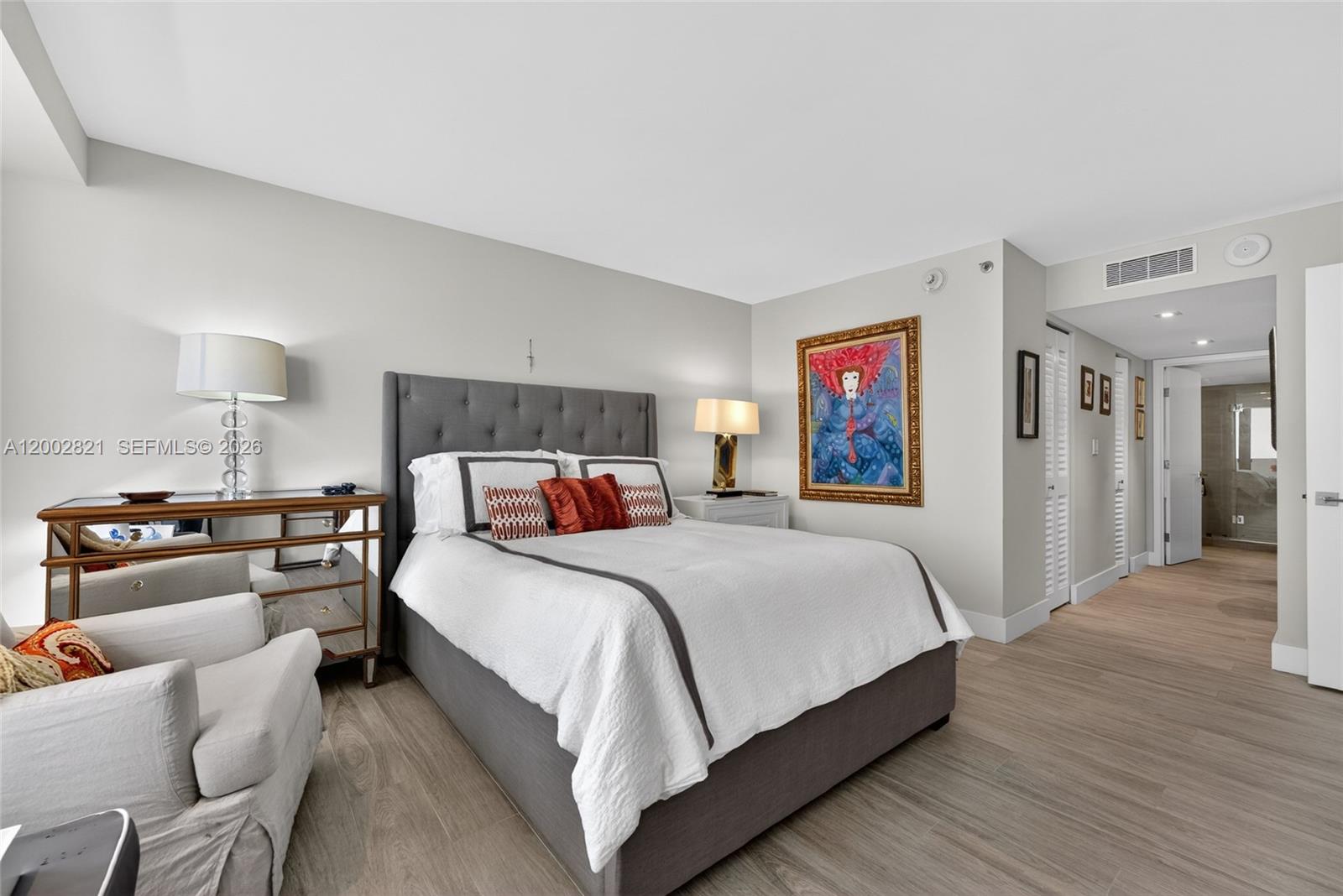 LEXCELLENCE CONDO - Residential