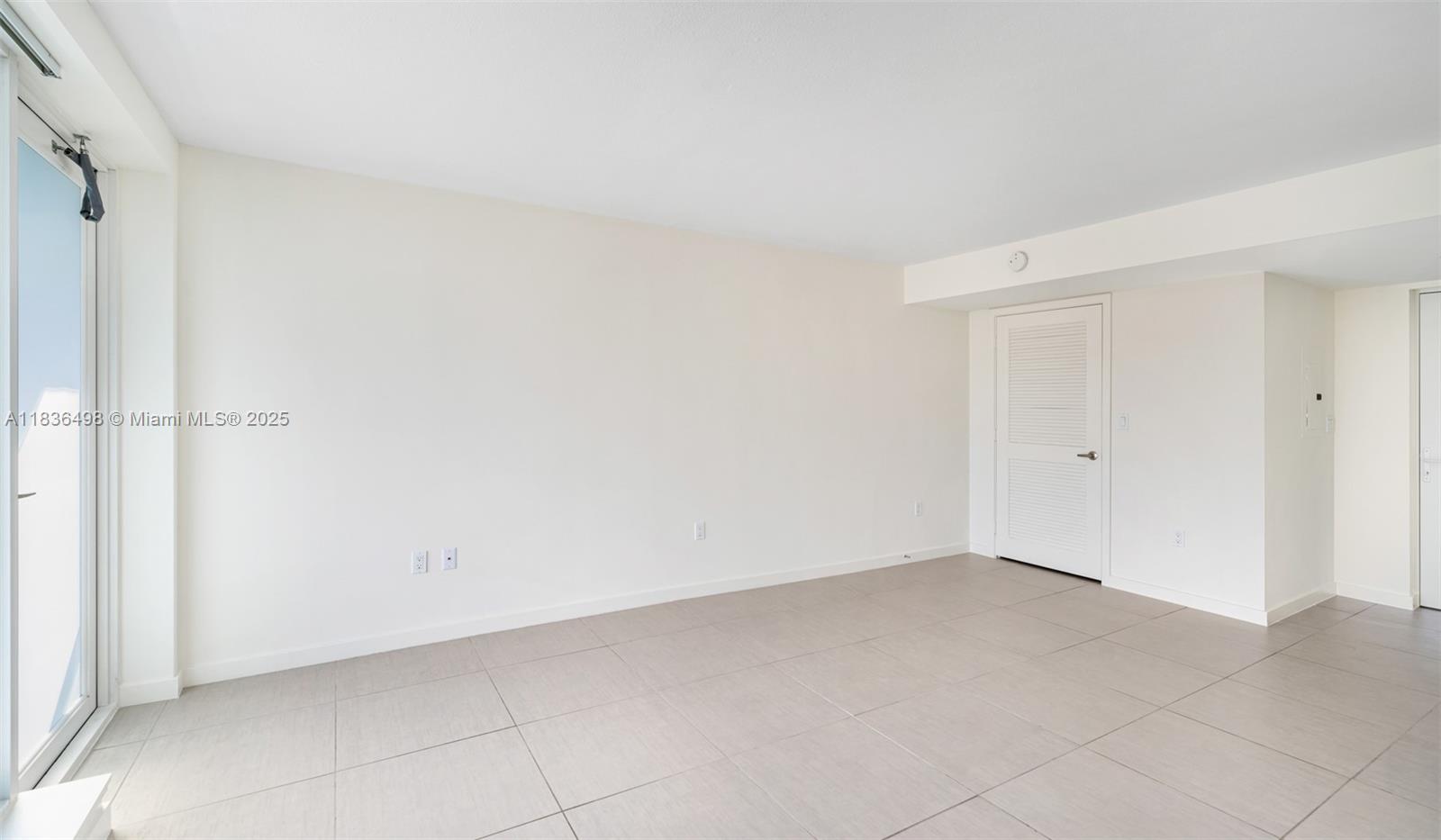 910 West Ave 0603