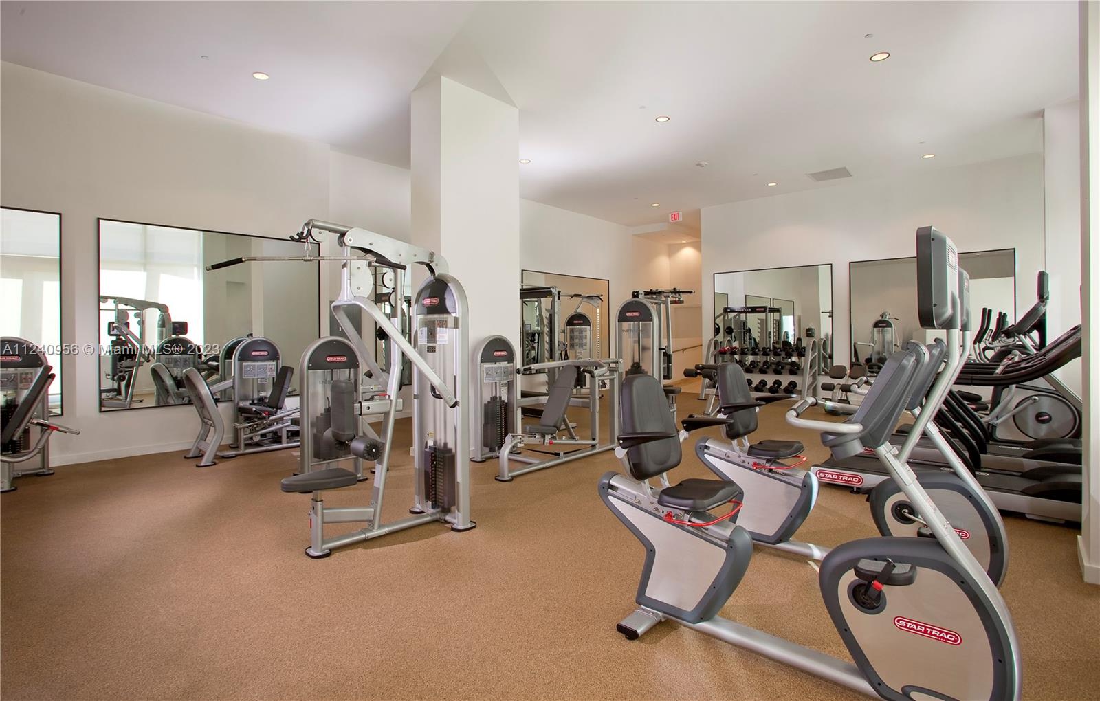 CAPRI SOUTH BEACH CONDO - Residential