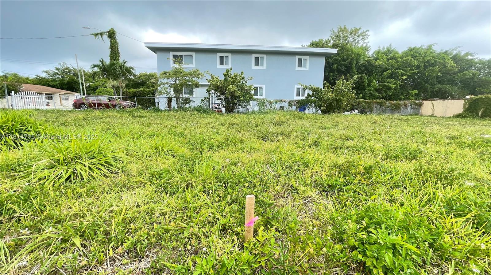 FAIRHAVEN GARDENS - Land