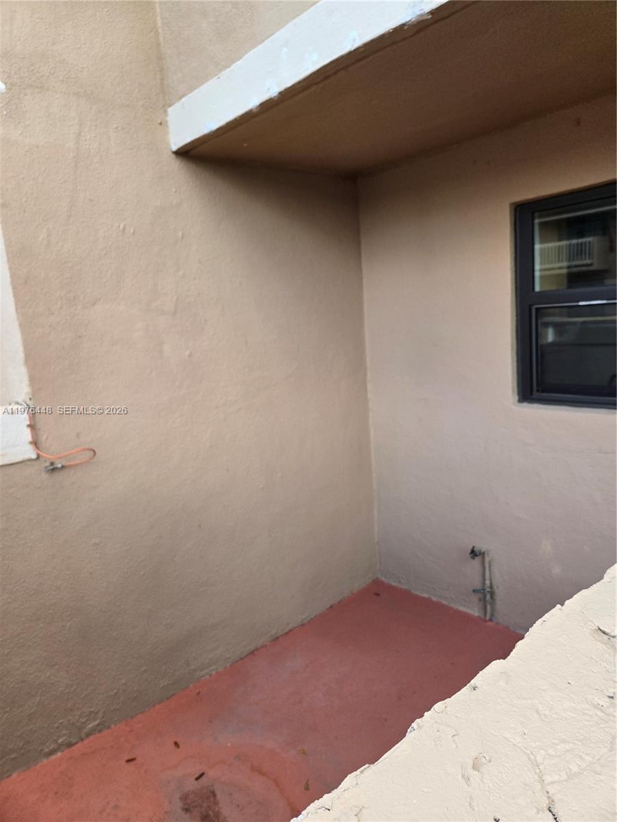 CRYSTAL LAKE VILLAS CONDO - Residential Lease