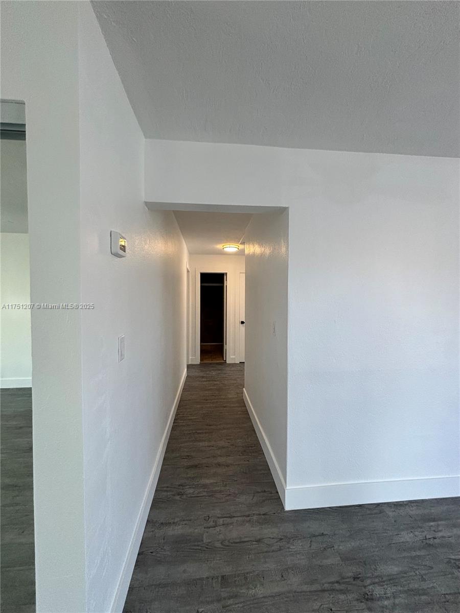 DEVON-AIRE VILLAS SEC 7 - Residential
