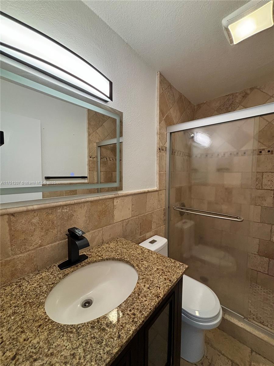 DEVON-AIRE VILLAS SEC 7 - Residential